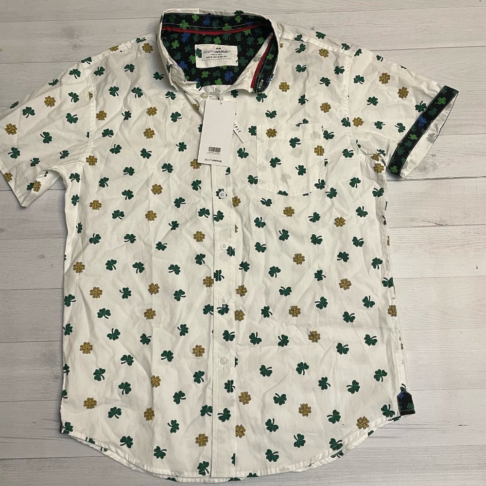Eighth Avenue shamrock button up shirt medium‎ NEW